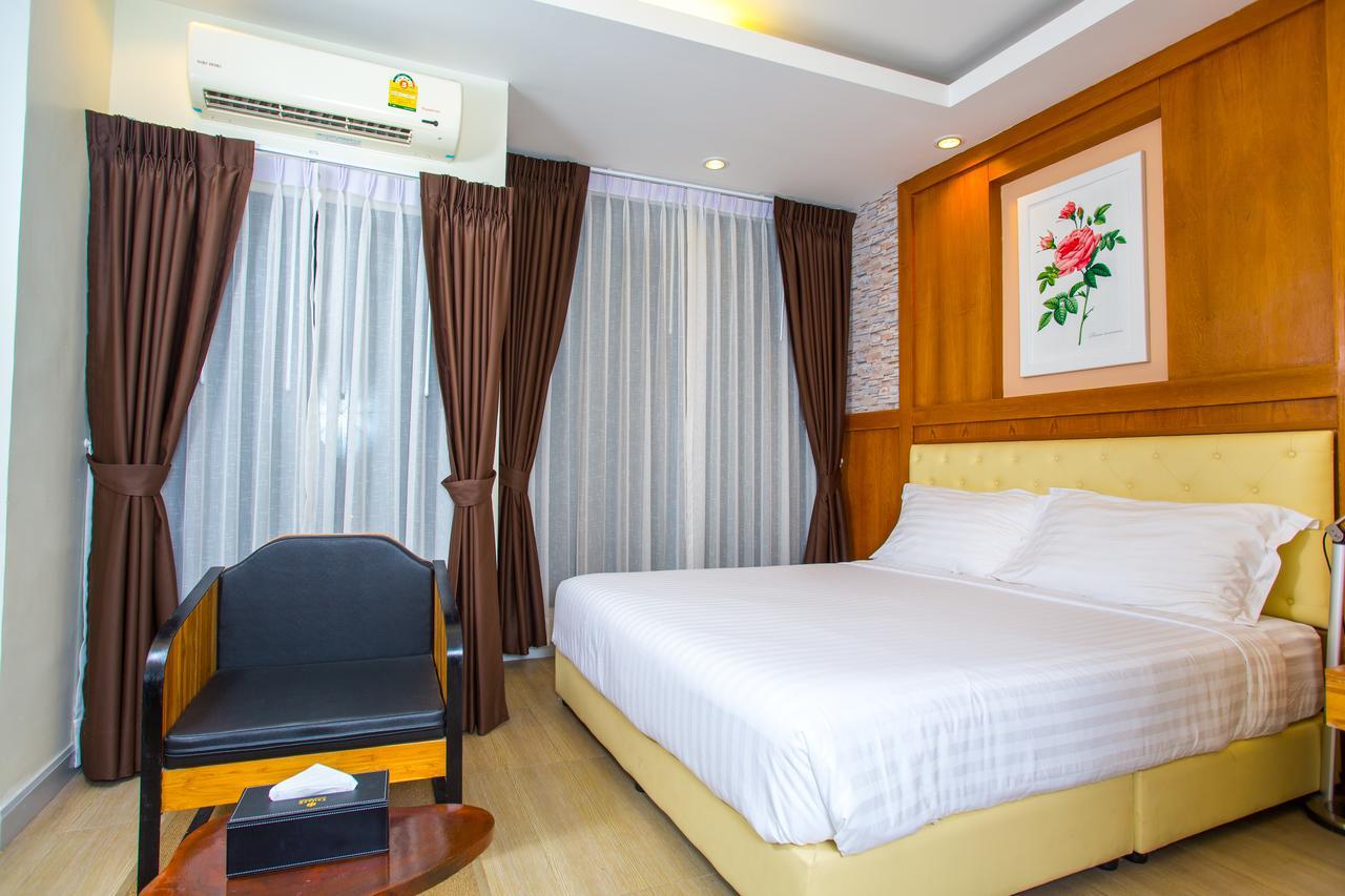 Triple B Boutique Residence Si Racha Exterior foto