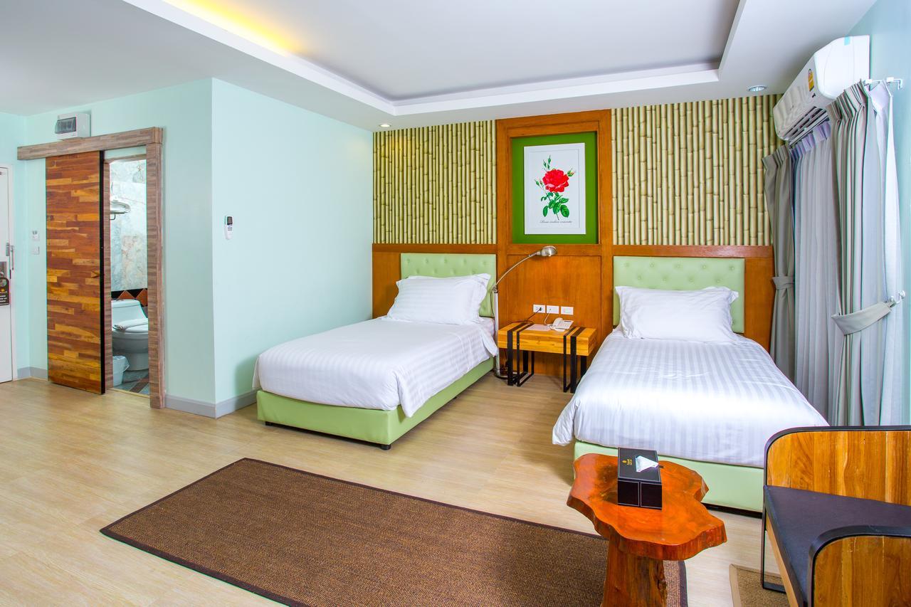 Triple B Boutique Residence Si Racha Exterior foto