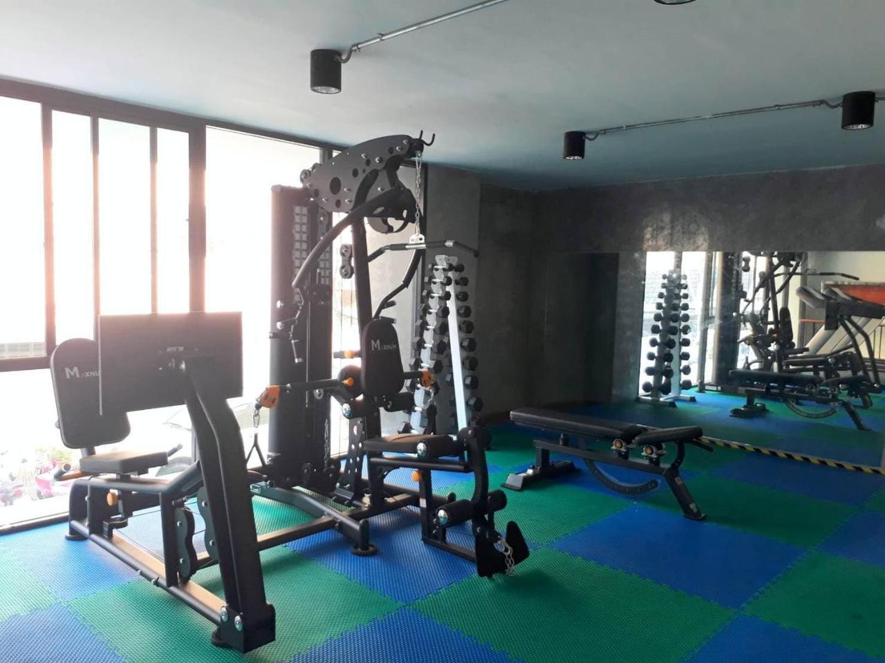 Triple B Boutique Residence Si Racha Exterior foto